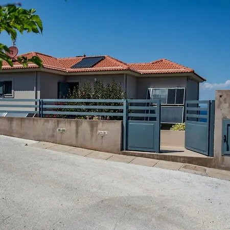 Sea Whisper Peloponnese Villa *